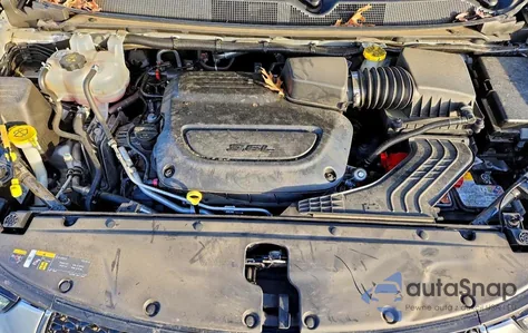 2024 Chrysler Pacifica Touring L z USA, uszkodzony, nr VIN 2C4RC1BG2RR171818